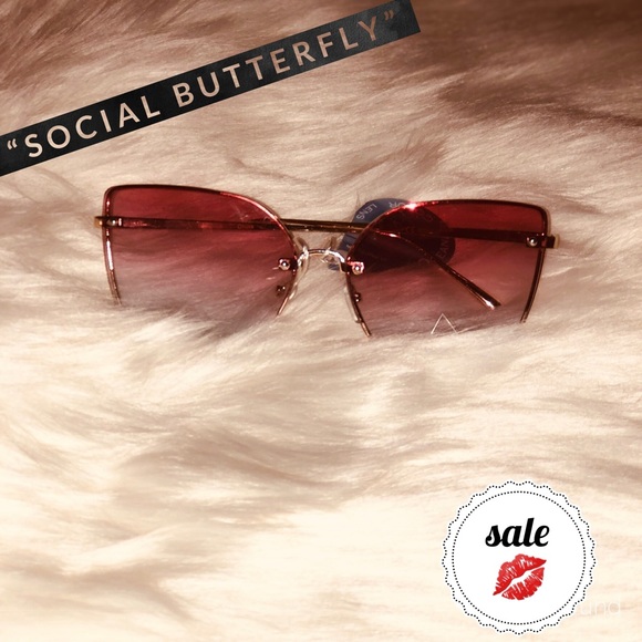 ALL FASHION FRAMES 1/$15 or 2/$25. Limited quan. - Picture 7 of 7